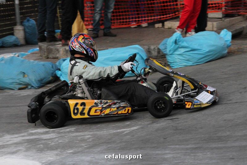 111120 sport2 340_tn.jpg